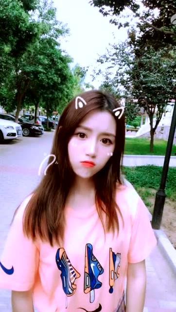 吃瓜旅游的女的视频,镜头背后的真实生活