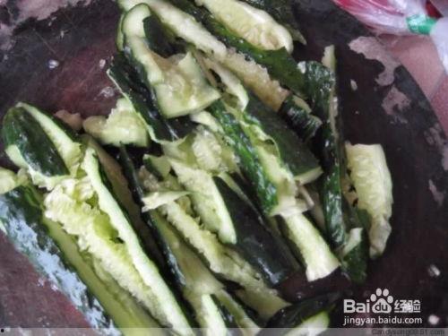 葵瓜可以凉拌吃吗视频,夏日清爽家常菜制作教程