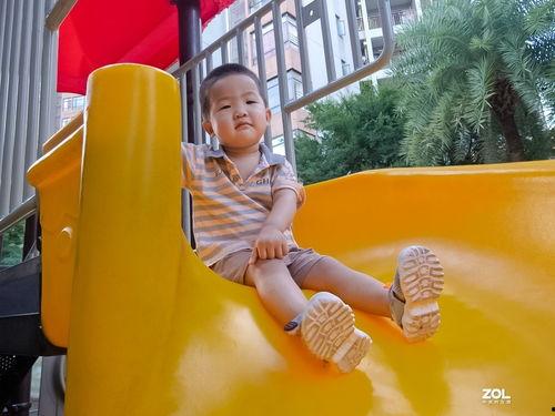 宣传吃瓜的视频怎么拍,轻松吸引观众眼球