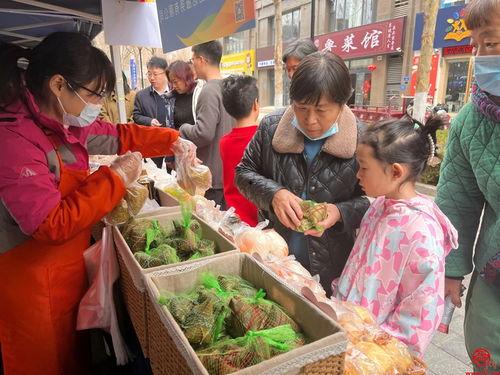 柠溪菜市场吃瓜群众视频,吃瓜群众视角下的烟火人间