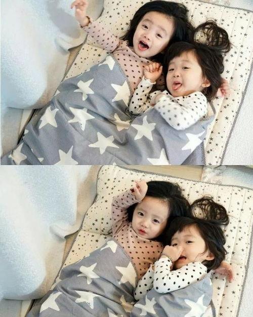 吃瓜萌娃最可爱视频,可爱指数爆表！