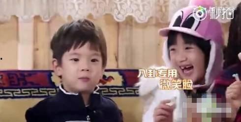 八卦情侣吃瓜视频,揭秘娱乐圈甜蜜瞬间