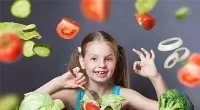 吃瓜视频的小孩唱歌,吃瓜视频里的小歌手惊艳亮相