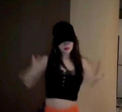 舞蹈学姐吃瓜视频,揭秘舞蹈圈幕后故事