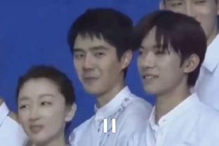 刘昊然吃瓜眼神 视频,揭秘娱乐圈幕后真相