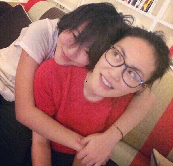 上海母女吃瓜事件视频播放,网络热议背后的真相揭秘