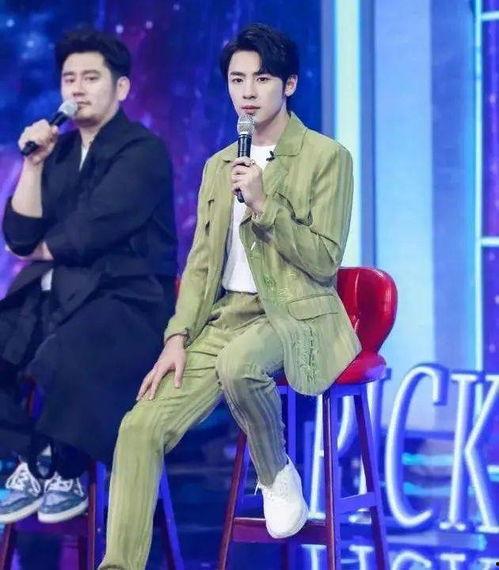 高天鹤吃瓜视频,揭秘娱乐圈幕后故事