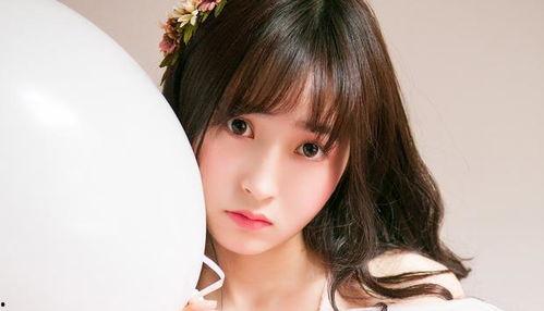 吃瓜少女张小美是谁啊视频,网络红人的崛起之路