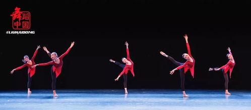 吃瓜大学舞蹈视频,青春活力，舞动校园