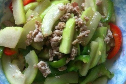 吃瓠瓜好放屁正常吗视频